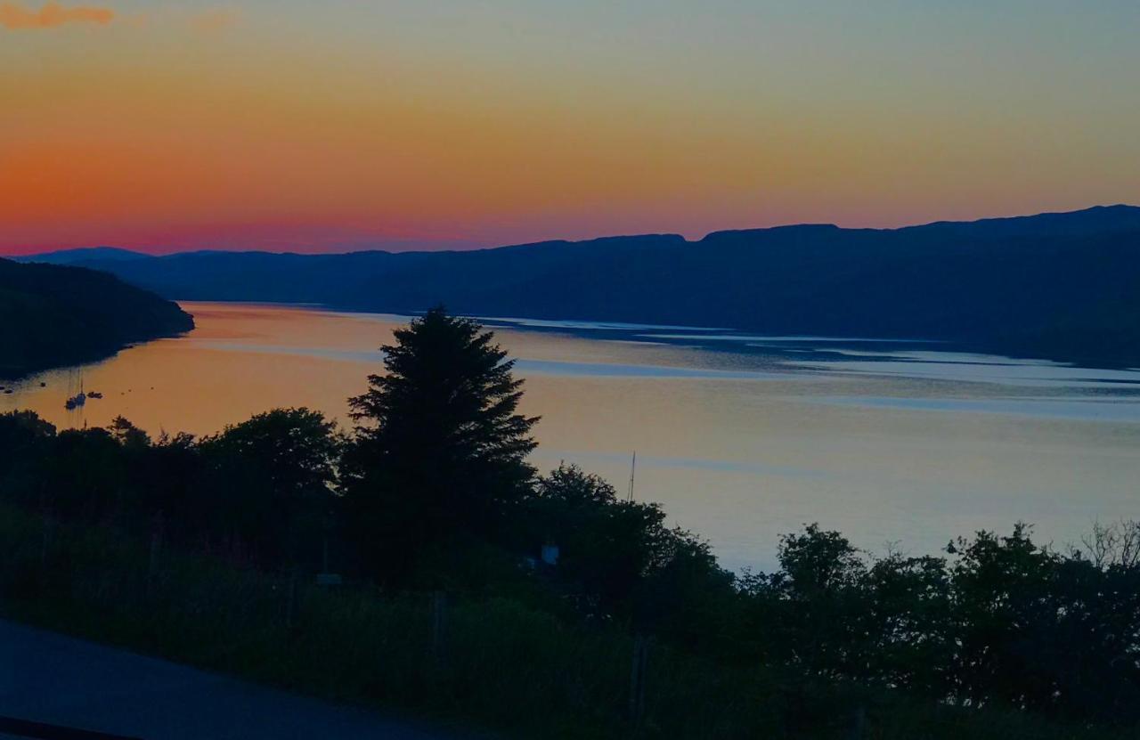 Luxury 4 Bedroom Cottage With Stunning Views Near Fairy Pools! Карбост Экстерьер фото